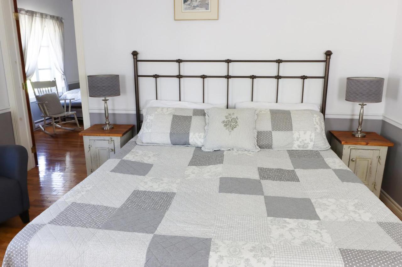 Bed & Breakfast, Gite La Princesse Des Champs Boischatel ภายนอก รูปภาพ