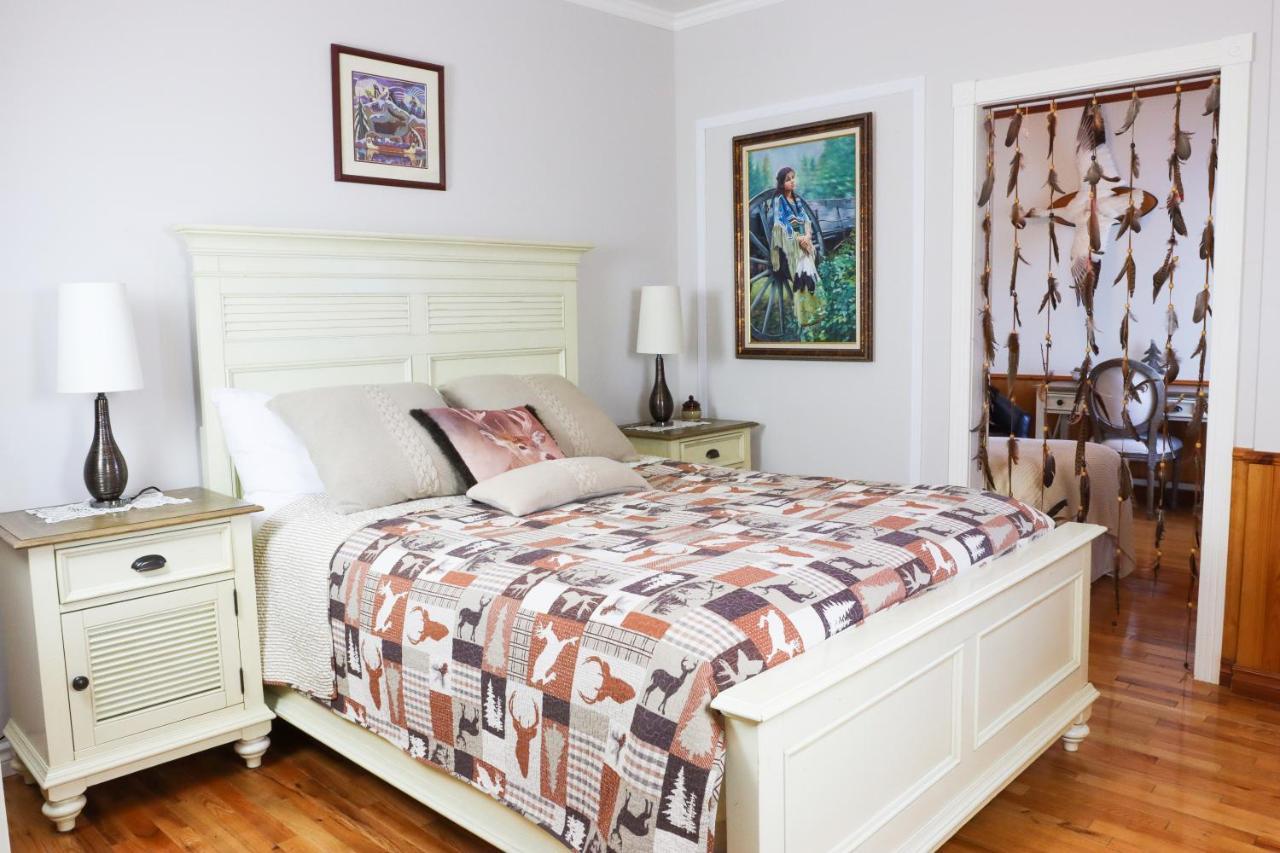 Bed & Breakfast, Gite La Princesse Des Champs Boischatel ภายนอก รูปภาพ